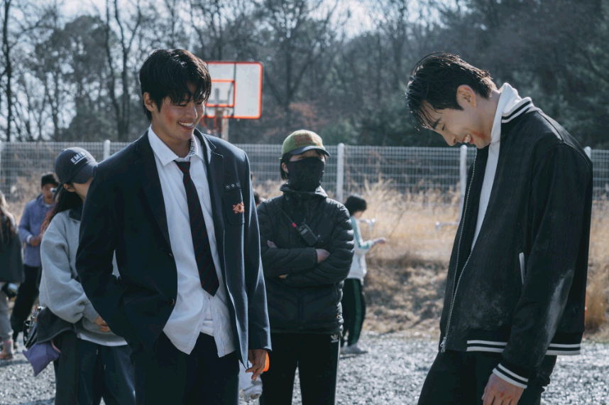 On Baek-jin, Baku, Go-tak and Jun-tae: A Compilation of Our Conversations